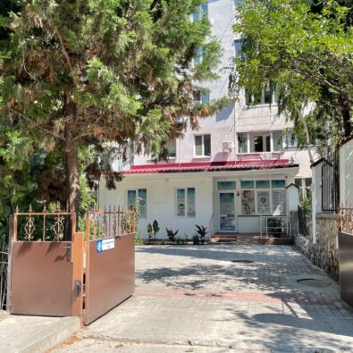 Клиника Водолей на Куликово Поле 3 - личная парковка